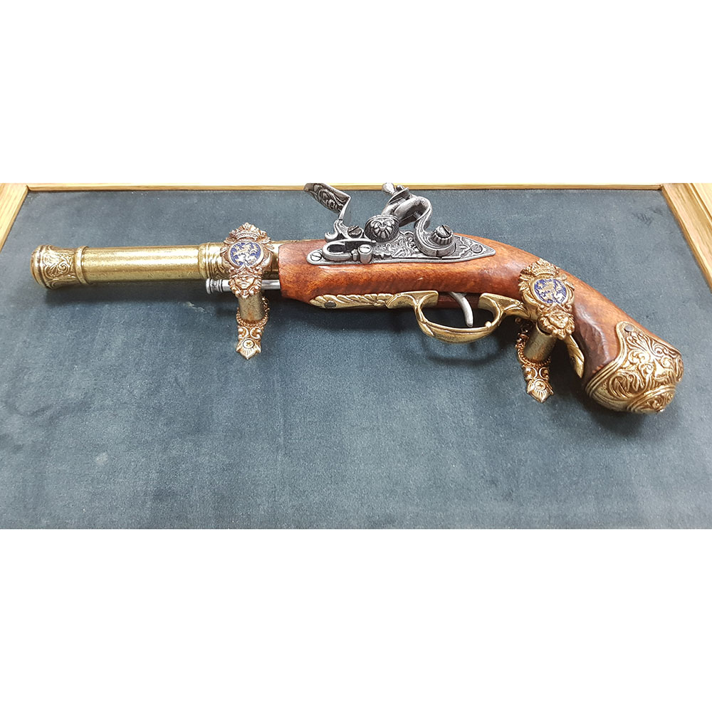 Пистолет кремневый для леворукого стрелка, Индия 18 век, цвет латунь