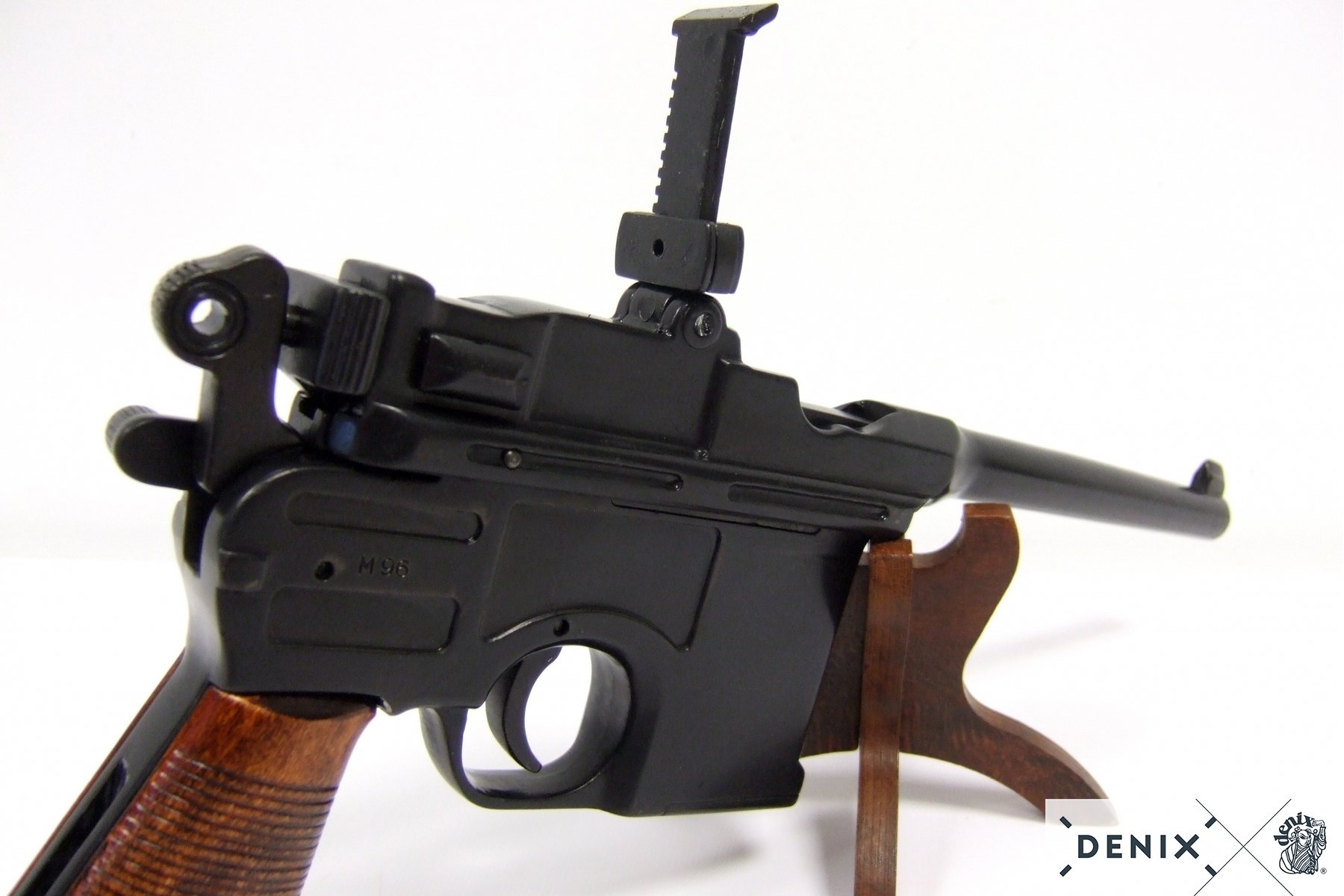 Маузер К96 самозарядный пистолет, колибр 7,63, разработан в 1898г