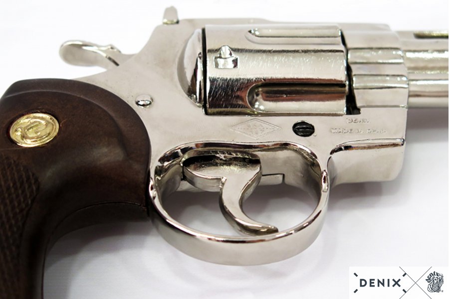 Револьвер Python 6", пластиковые накладки, США, 1955