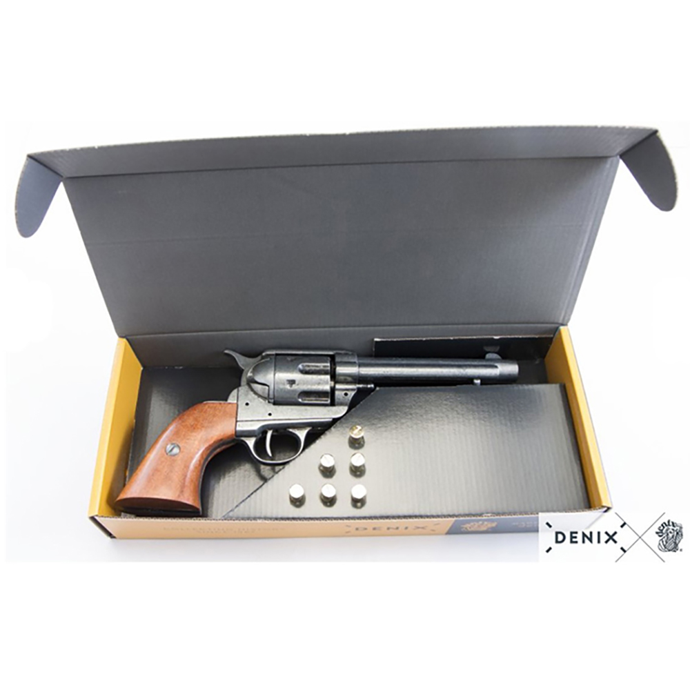 Револьвер "Миротворец" 5½", .45 калибра, США 1873 г., рукоять дерево в картонной коробке с шестью па