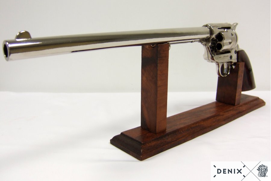 Револьвер "Миротвороец" 12", пластиковые накладки под слоновую кость, черный ствол, .45 калибра, США