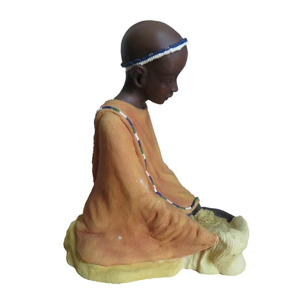 Фигурка Дети Масаи-Бахия,сидящая,цветная,полистоун
