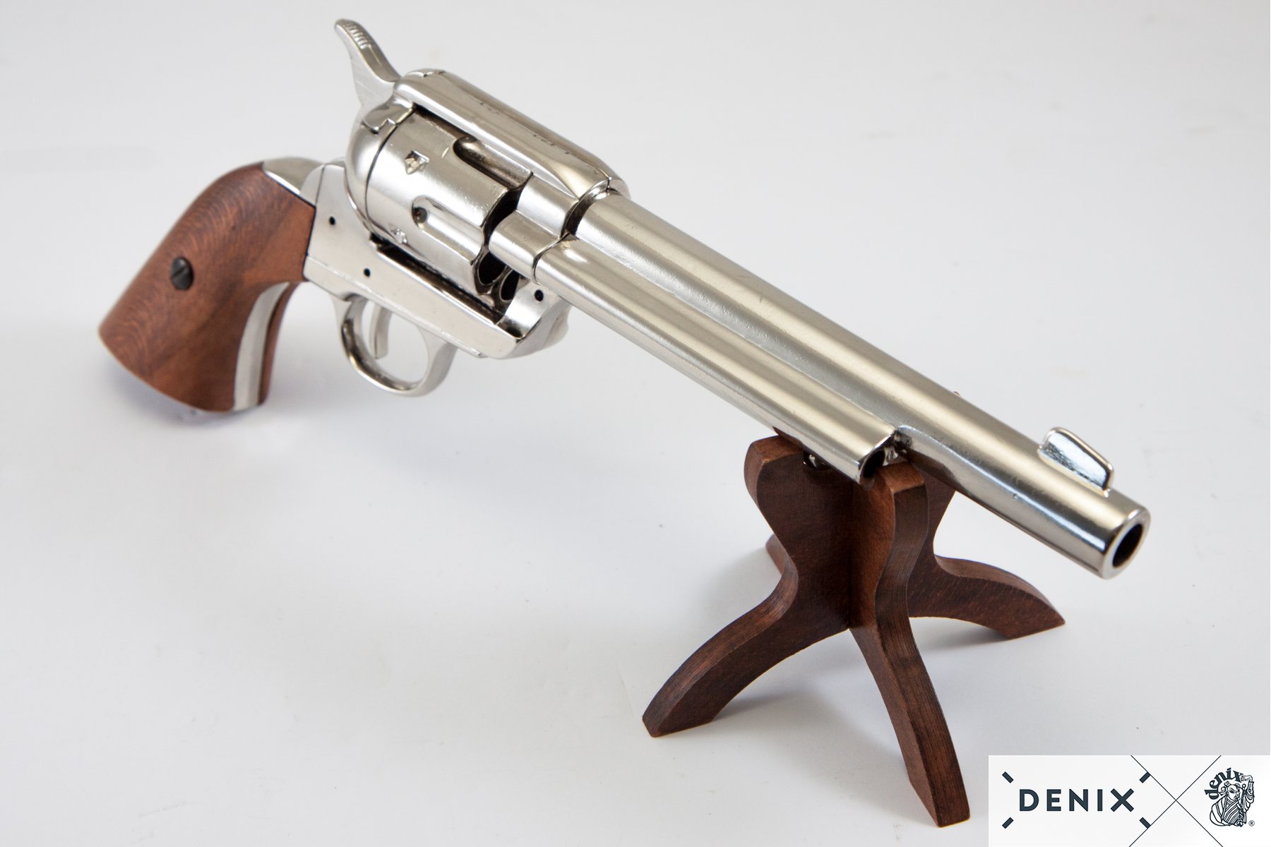 Револьвер кавалерийский системы Кольт, 7½", калибра .45, США 1873 г., рукоять дерево