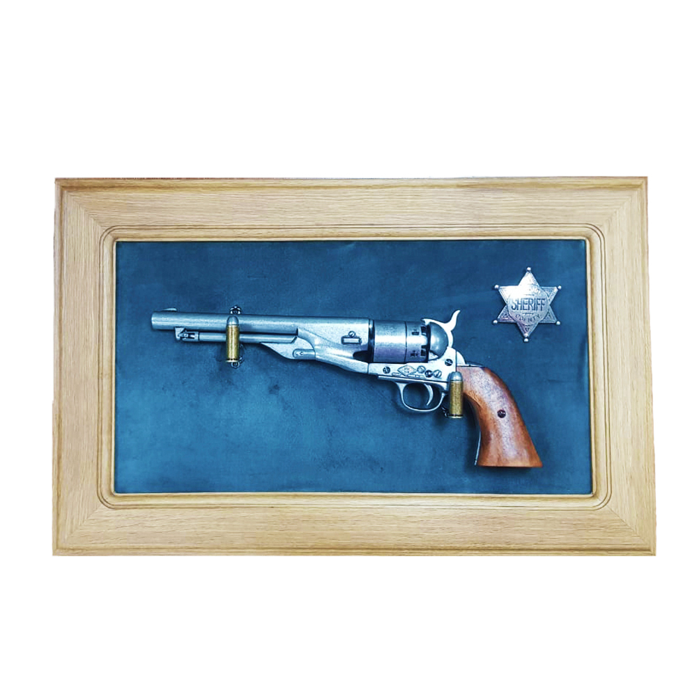 Револьвер системы "Кольт", Гражд.война, США, 1886 г на бархатном панно. Интерьерная композиция, внут