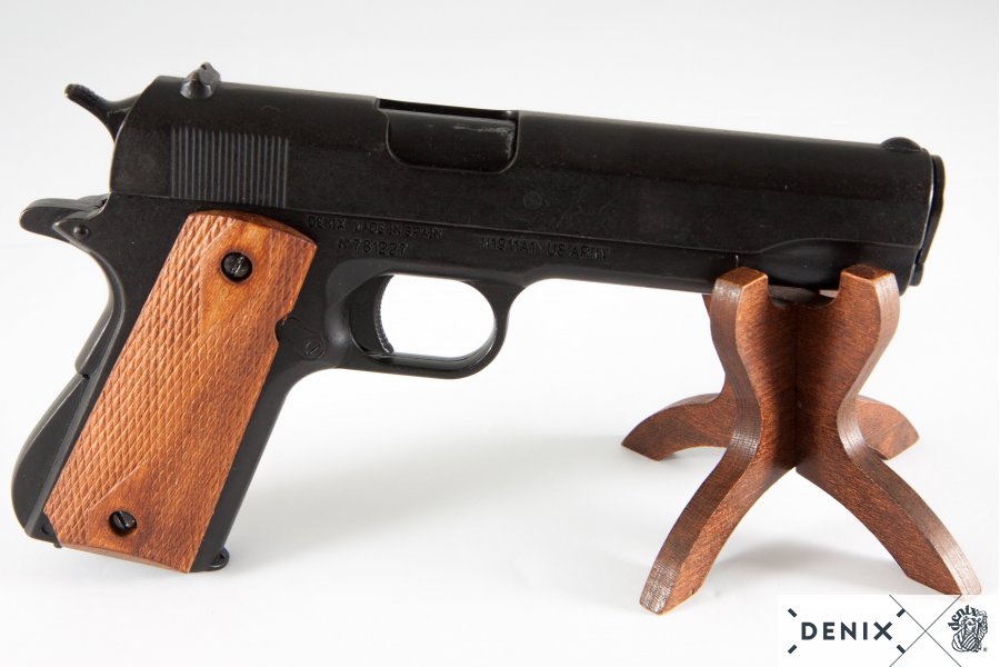 Пистолет автоматический M1911A1, .45 калибра, США,  1911 г. (1-я и 2-я Мировые войны)