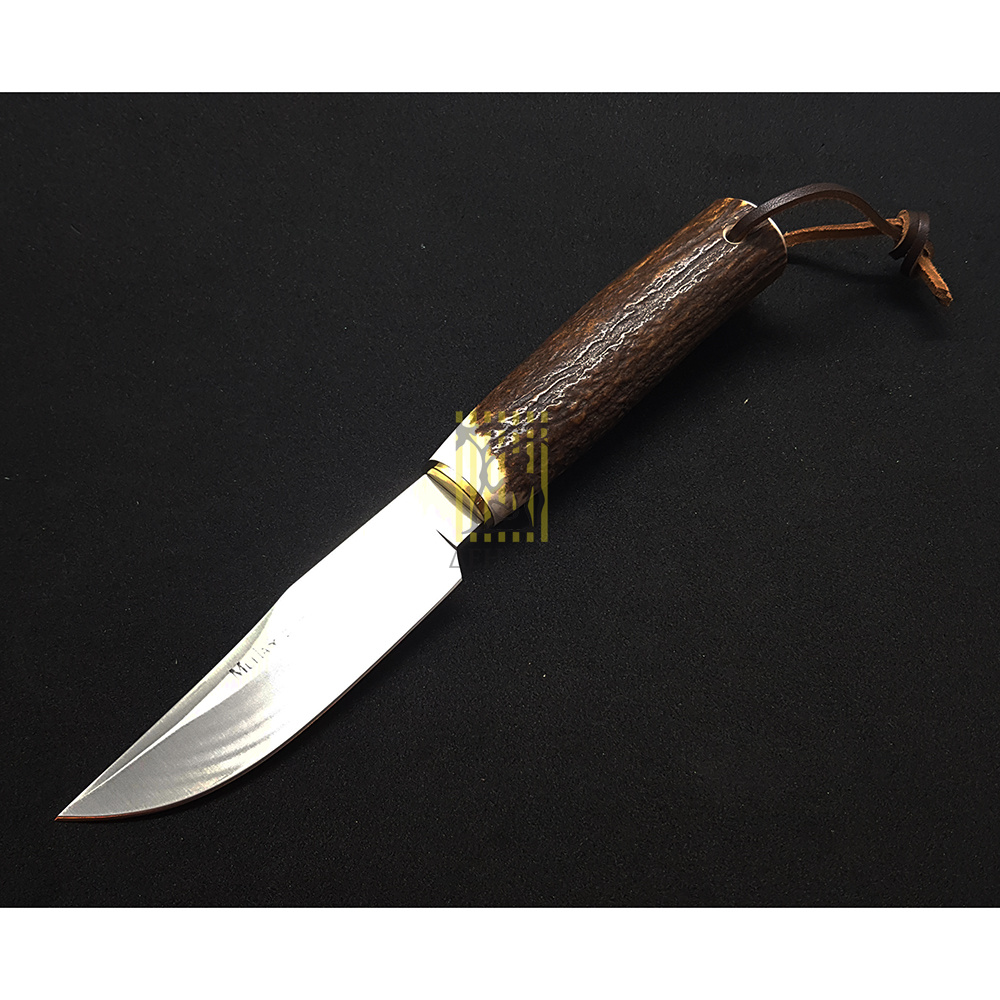 Нож "BRACO" с фикс клинком длиной 11 см, рукоять рог оленя, ножны кожа