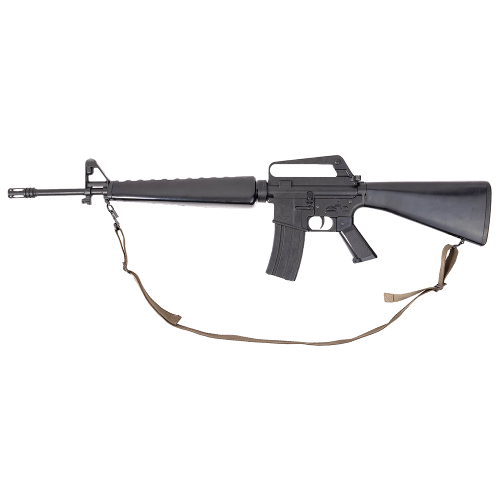 Автомат M16A1, США 1967 г. (Вьетнамская война) с ремнем
